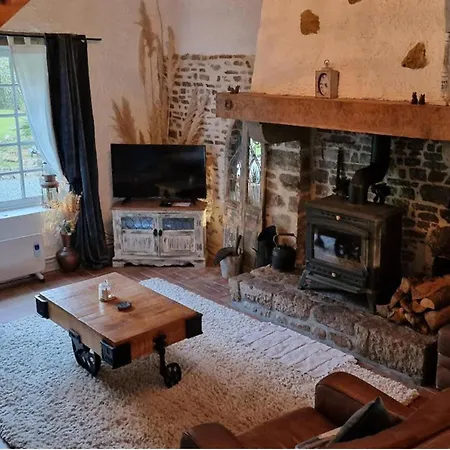 3 Bed Sleeps 6 - Enclosed Patio -fireplace Tatil Evi *